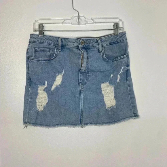 Forever 21 Denim Distressed Mini Skirt - Picture 2 of 4